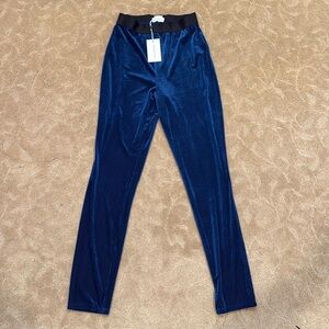 Women’s straight leg pants